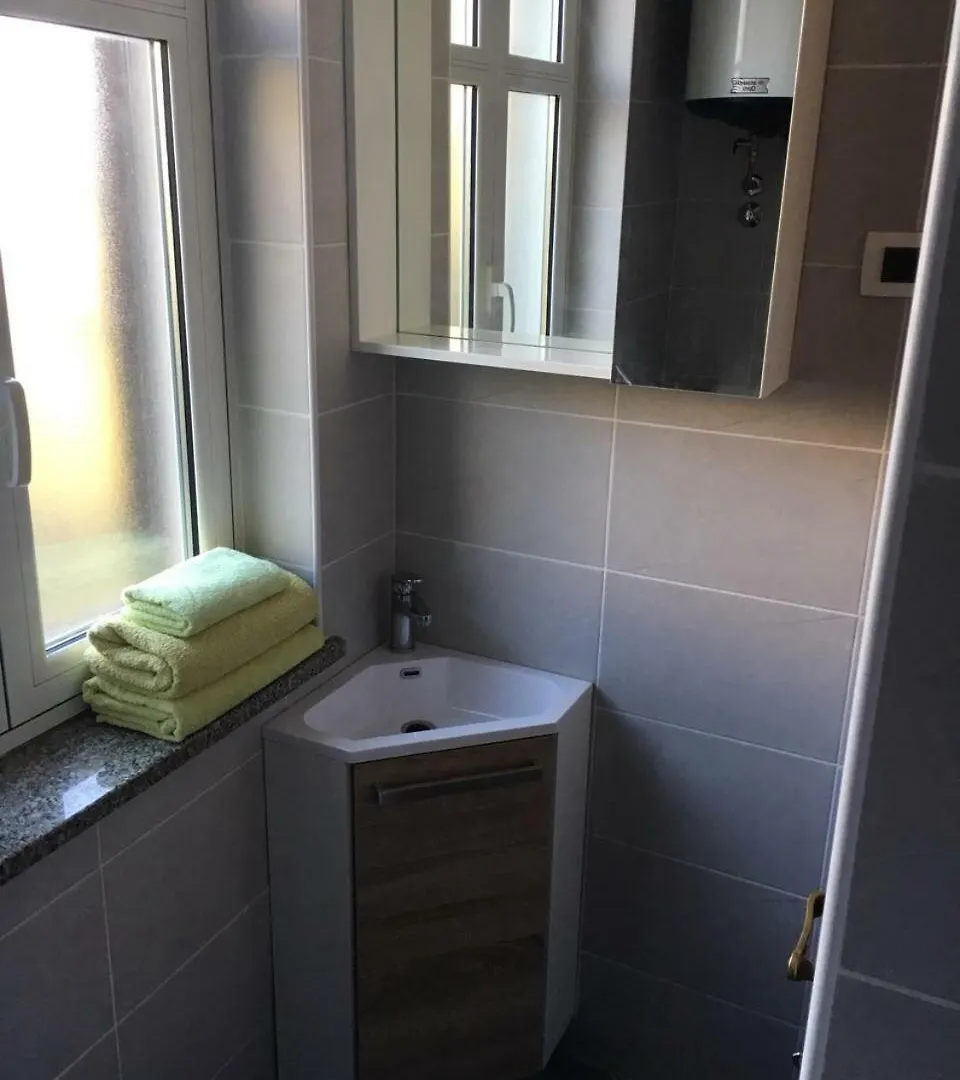 Apartment Kumicic - 3 Bedrooms Icici