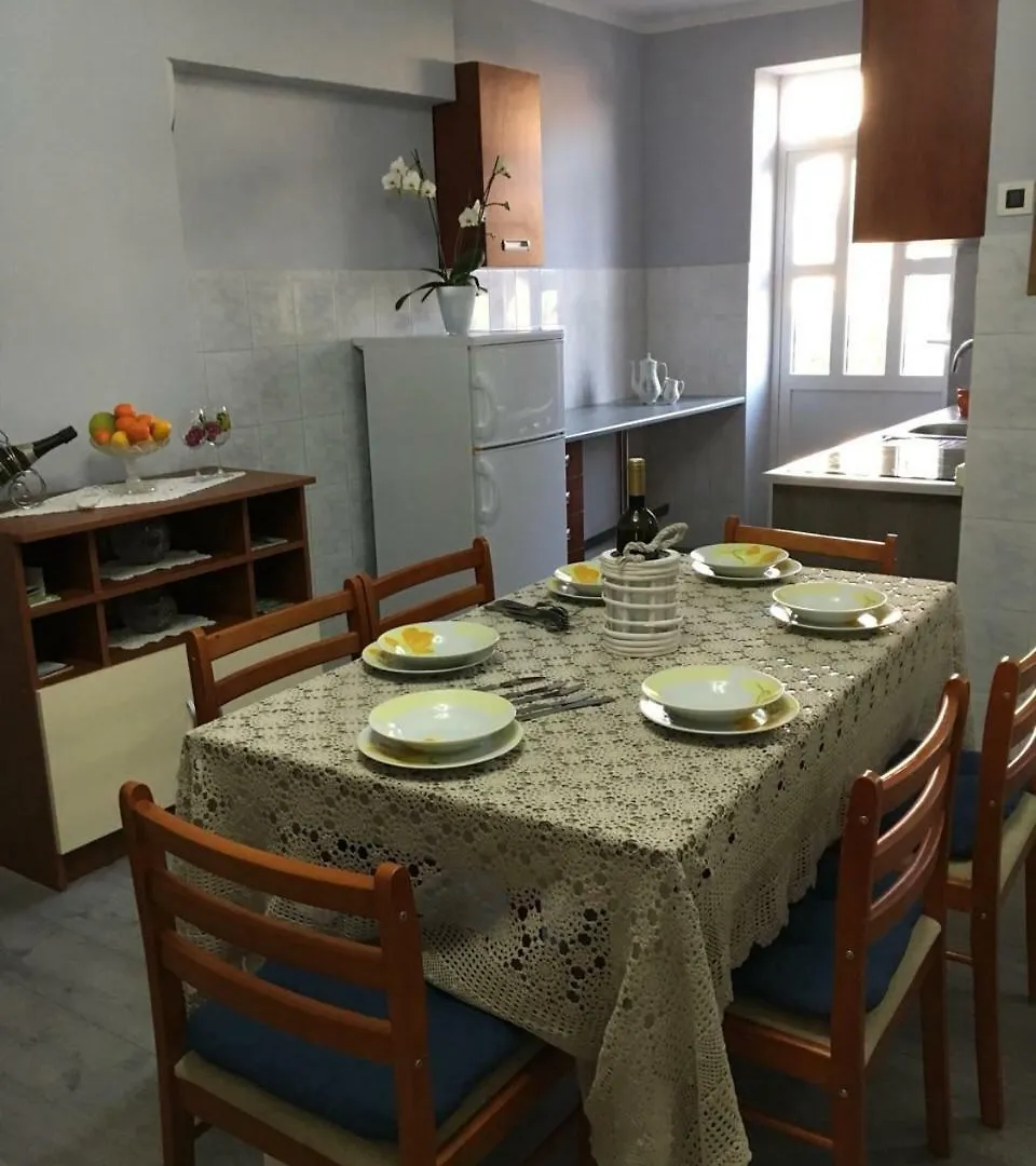 Apartment Kumicic - 3 Bedrooms Icici 0*,  Croatia