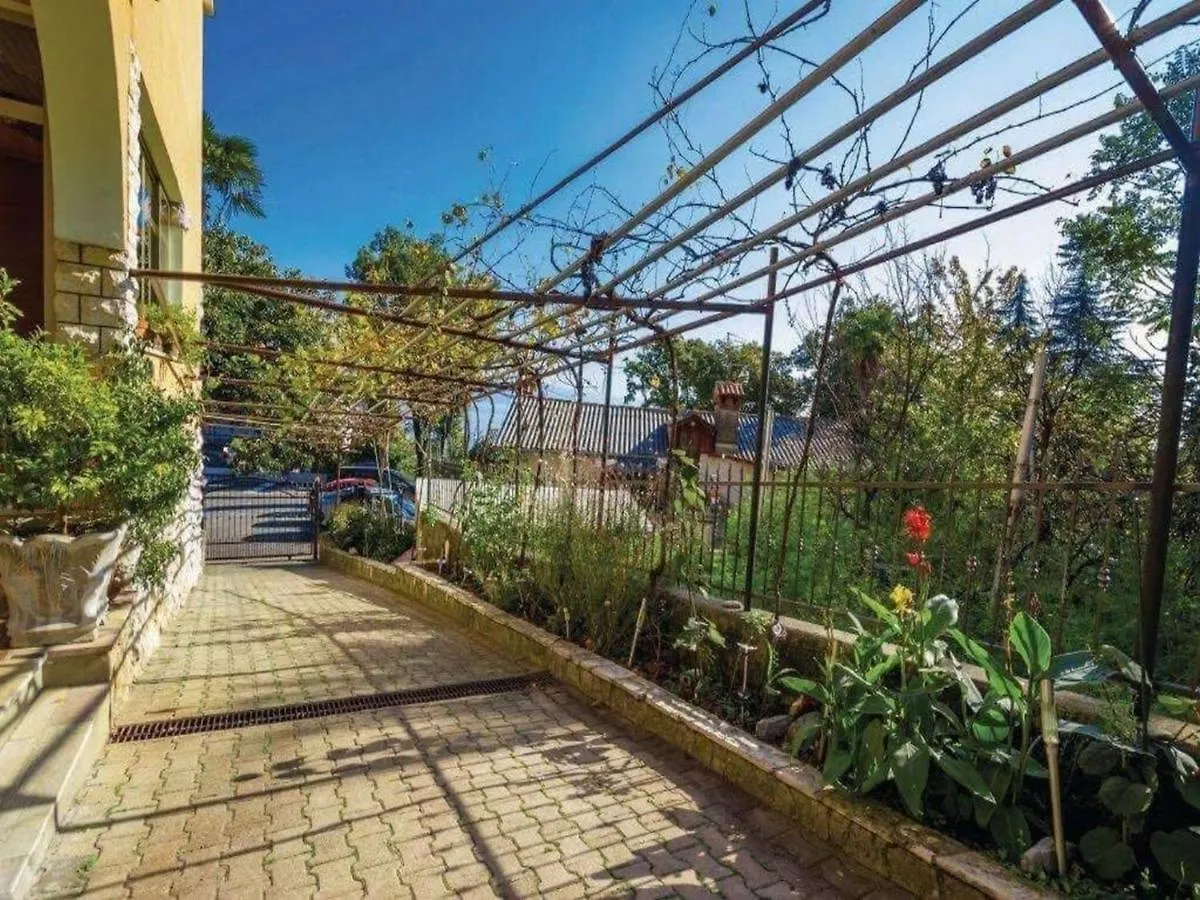 Apartment Kumicic - 3 Bedrooms Icici 0*,  Croatia